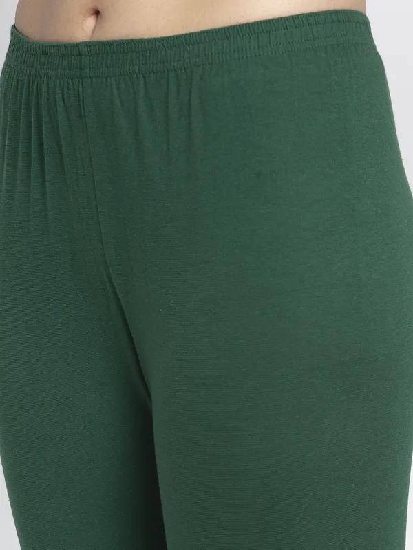 Green_Cotton_Lycra_Capri_For_Women