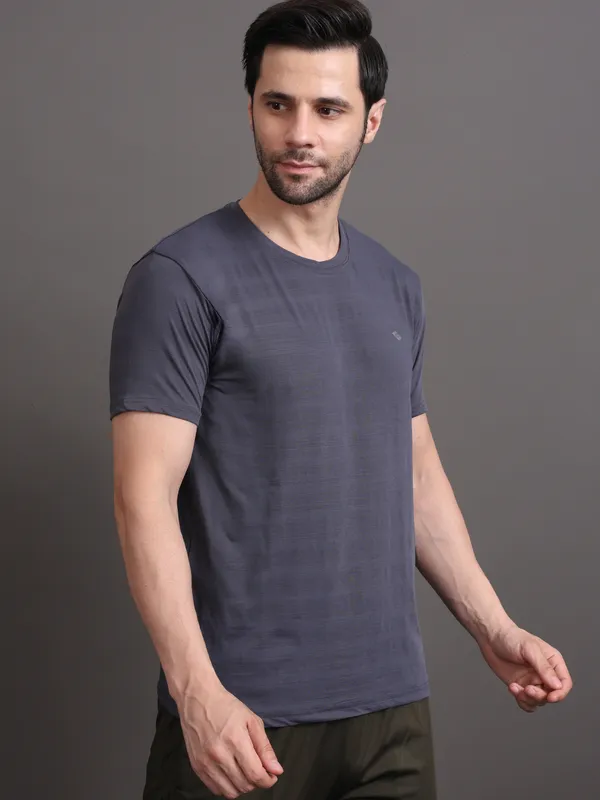 Grey_Polyester_Tshirt_For_Men