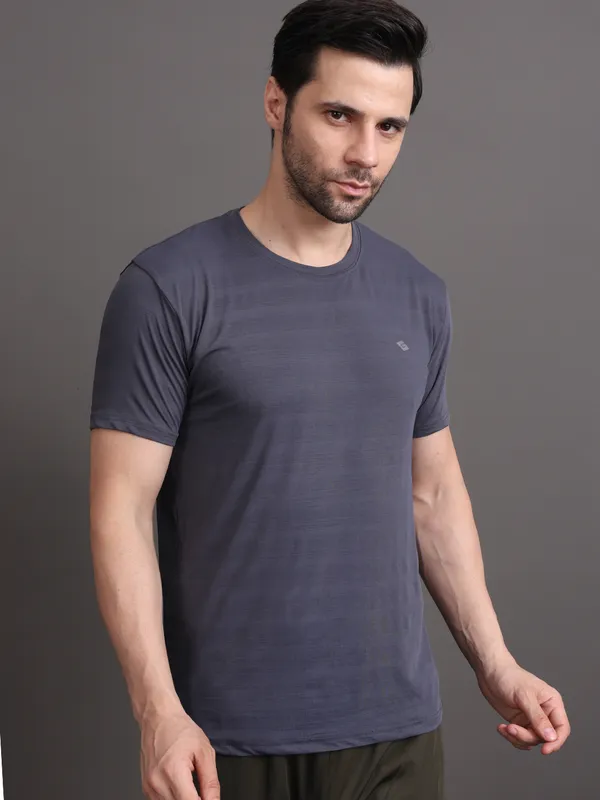 Grey_Polyester_Tshirt_For_Men