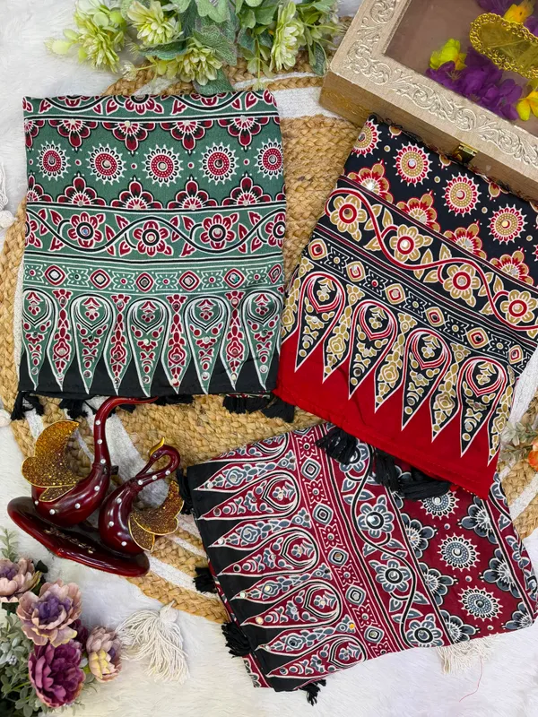 Green_Ajarakh_Print_Mirror_Work_Saree