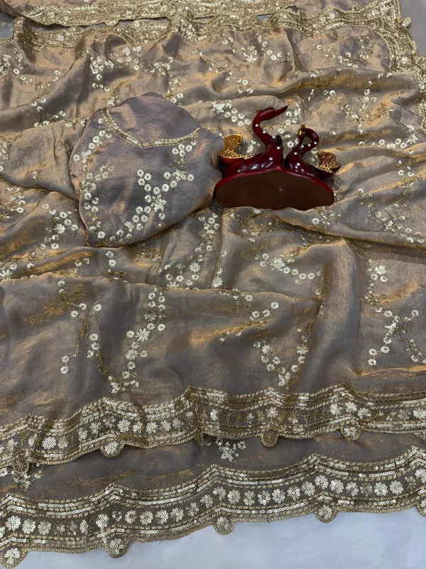 Grey_Space_Silk_With_Lehriya_Embroidered_Saree