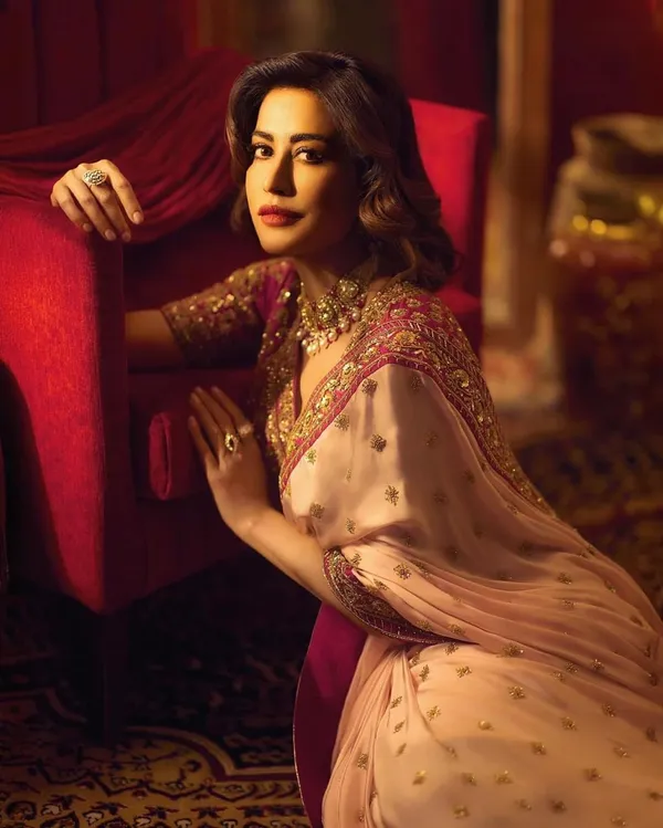 Pink_Classic_Marodi_Embroidered_Saree