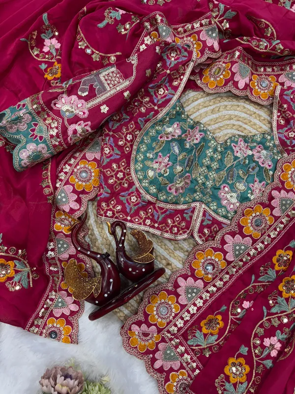 Rani_Traditional_Embroidered_Saree