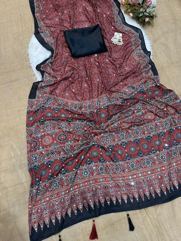 Maroon_Ajarakh_Print_Mirror_Work_Saree