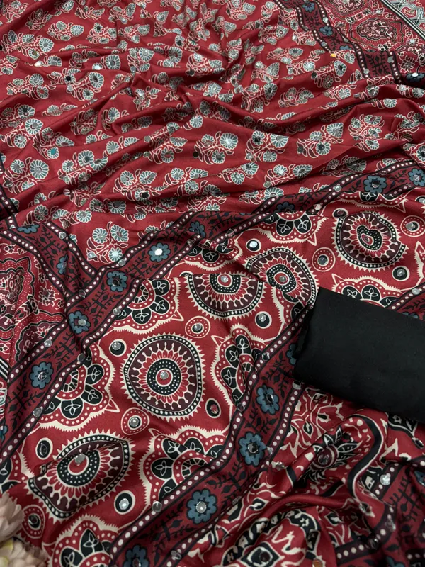 Maroon_Ajarakh_Print_Mirror_Embroidered_Saree