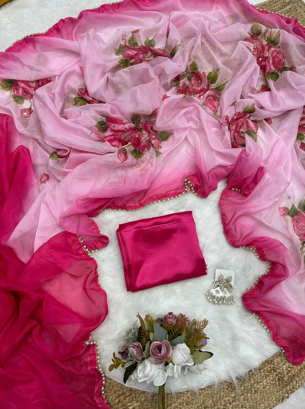 Rani_Katdana_and_Beads_Hand-Embroidered_Saree