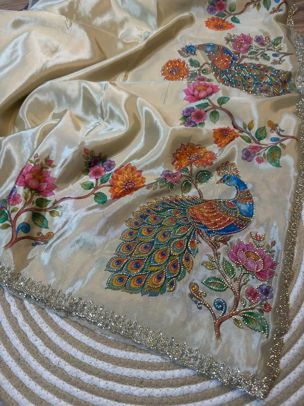 Cream_Peacock_Print_Designer_Saree