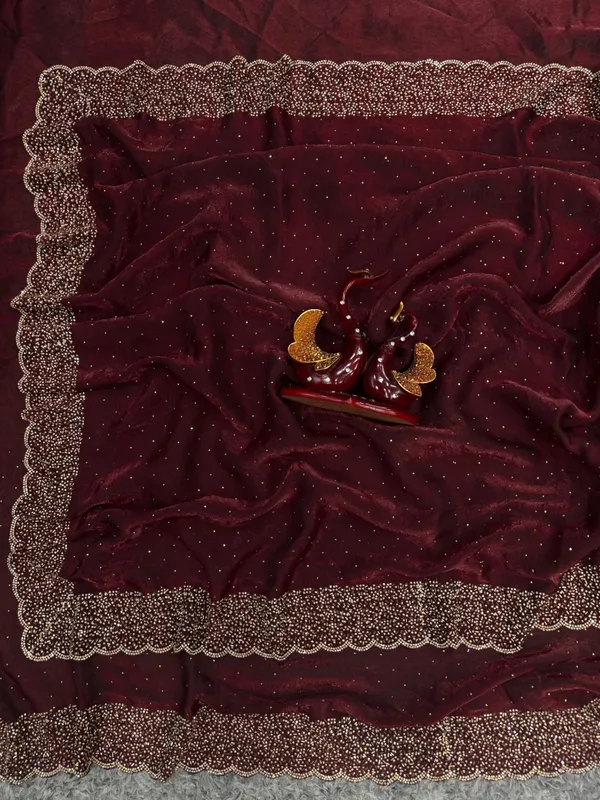 Maroon_Soft_Silk_Handwork_Designer_Saree