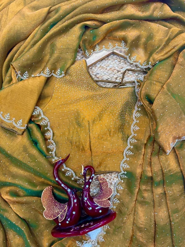 Mehendi_Fendi_Chiffon_Silk_Designer_Saree
