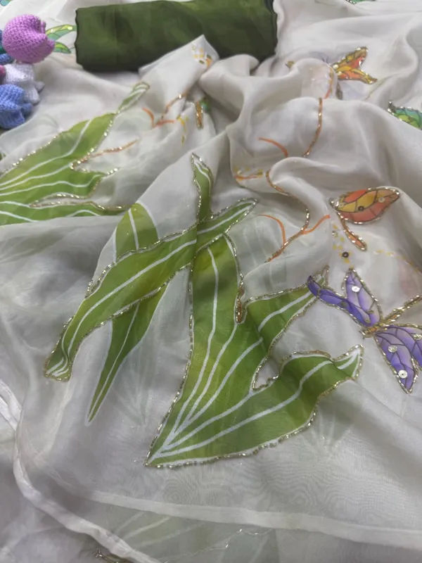 Grey_Shaded_Butterfly_Embroidered_Saree