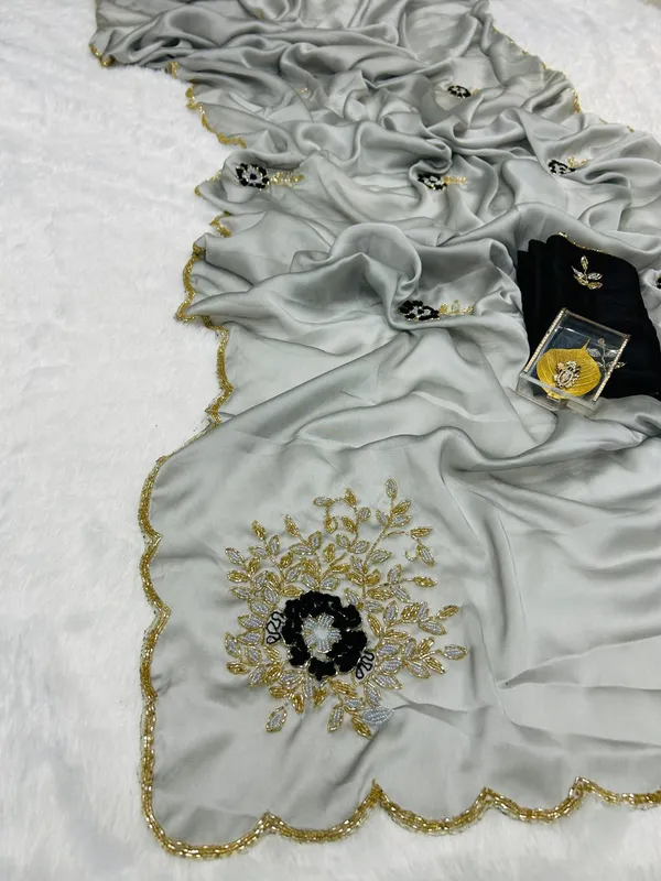 Grey_Shaded_Katdana_and_Beads_Hand-Embroidered_Saree