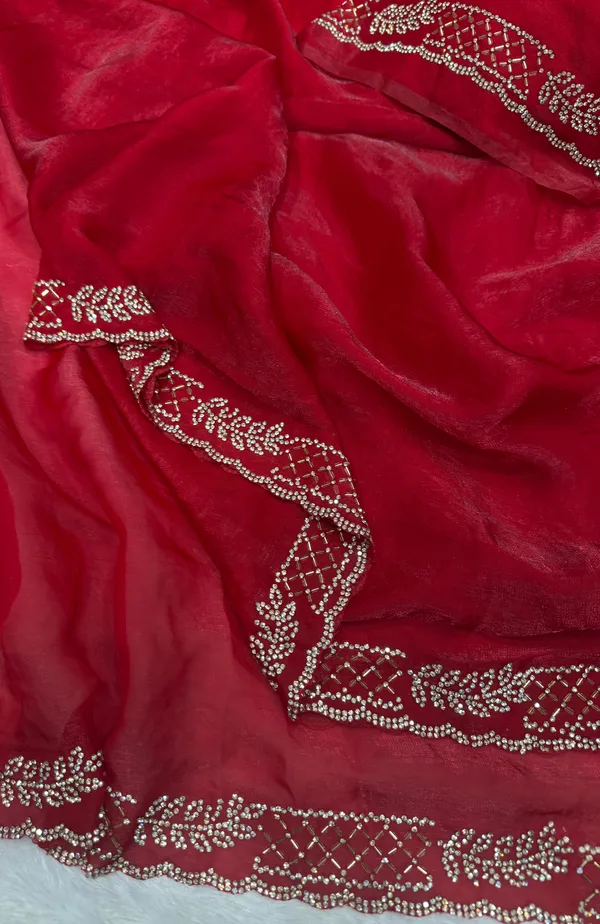 Red_Shaded_Soft_Space_Silk_Designer_Saree