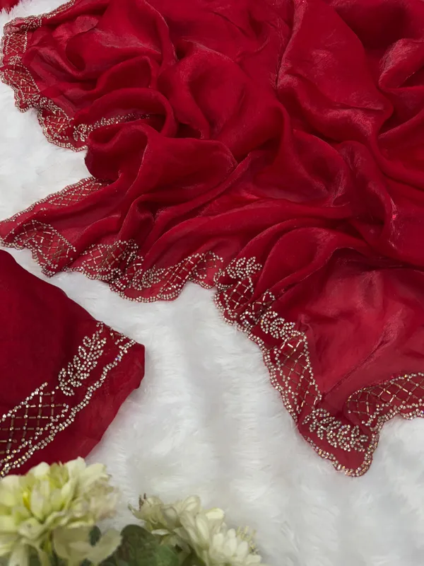 Red_Shaded_Soft_Space_Silk_Designer_Saree