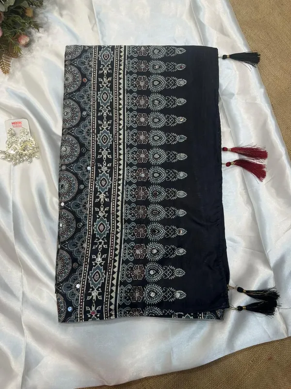 Black_Ajarakh_Print_Mirror_Work_Saree