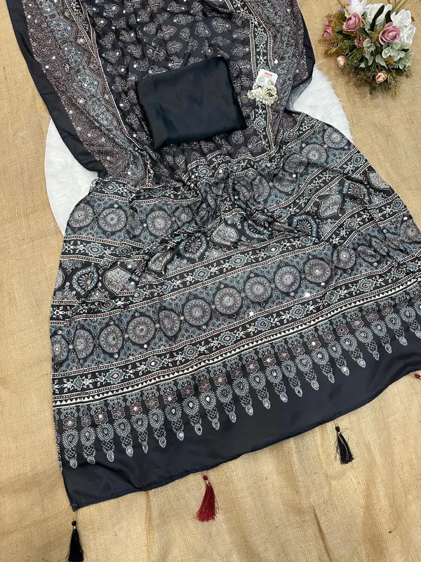 Black_Ajarakh_Print_Mirror_Work_Saree