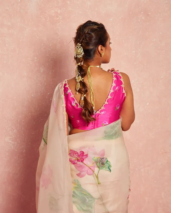 Beige_Organza_Motiwork_Embroidered_Saree