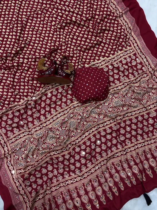 Maroon_Ajarakh_Print_Mirror_Work_Saree