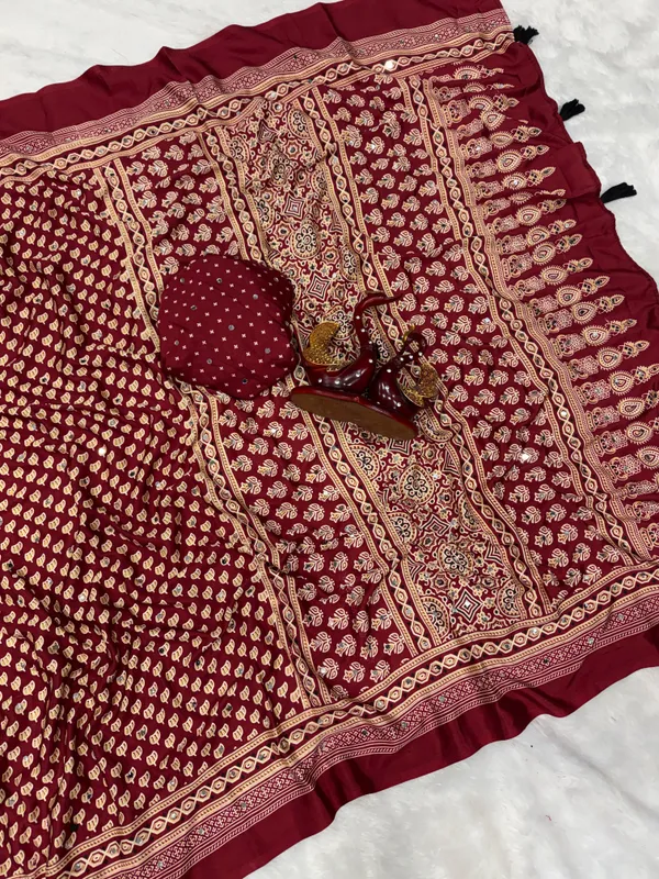 Maroon_Ajarakh_Print_Mirror_Work_Saree
