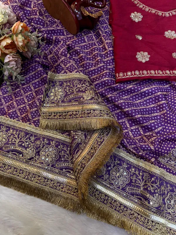 Lavender_Classic_Marodi_Embroidered_Saree