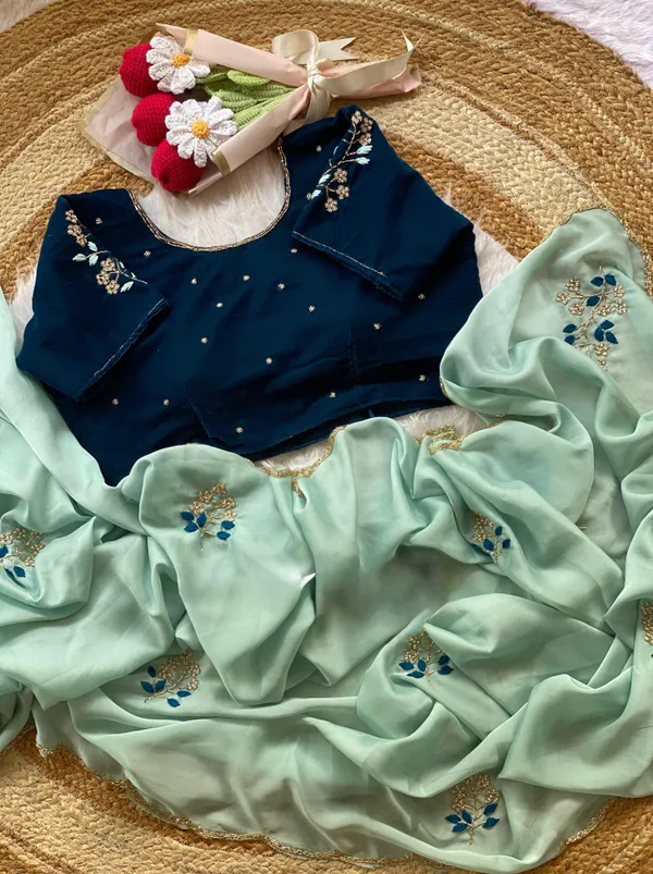 Blue_Shaded_Katdana_and_Beads_Hand-Embroidered_Saree