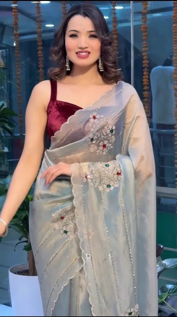 Grey_Shaded_Space_Silk_Designer_Saree