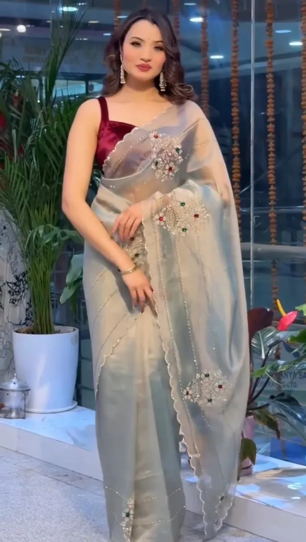 Grey_Shaded_Space_Silk_Designer_Saree