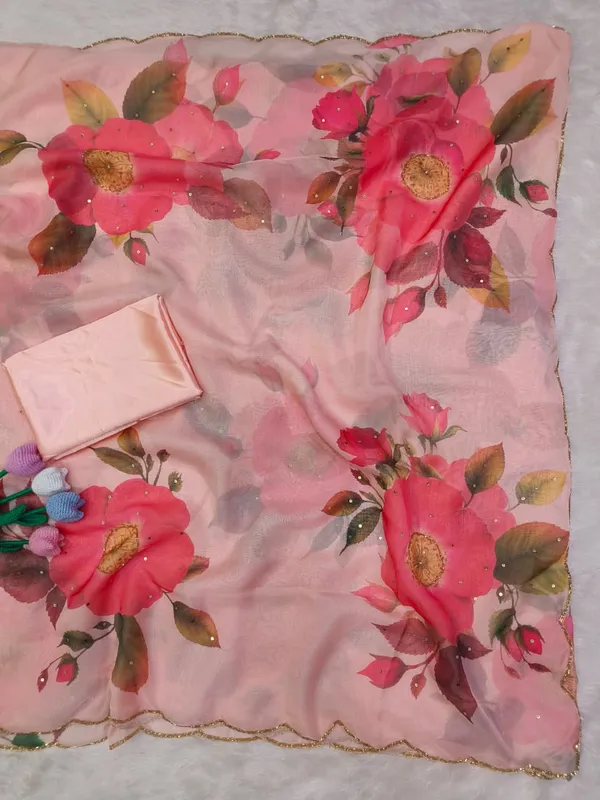 Pink_Floral_Embroidered_Saree