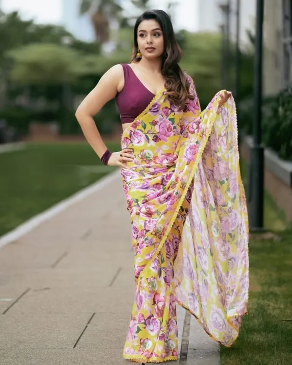READY_TO_WEAR_YELLOW_TRENDY_1-MINUTE__GEORGETTE_SAREE