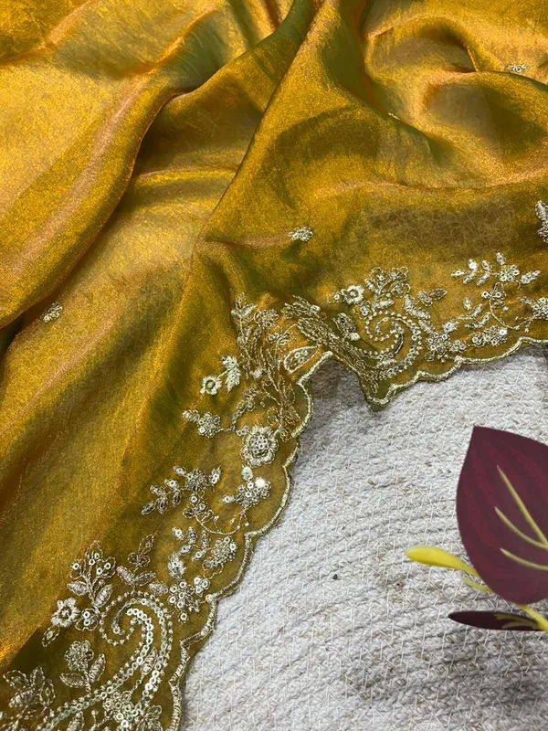Mehendi_Space_Silk_With_Embroidered_Saree