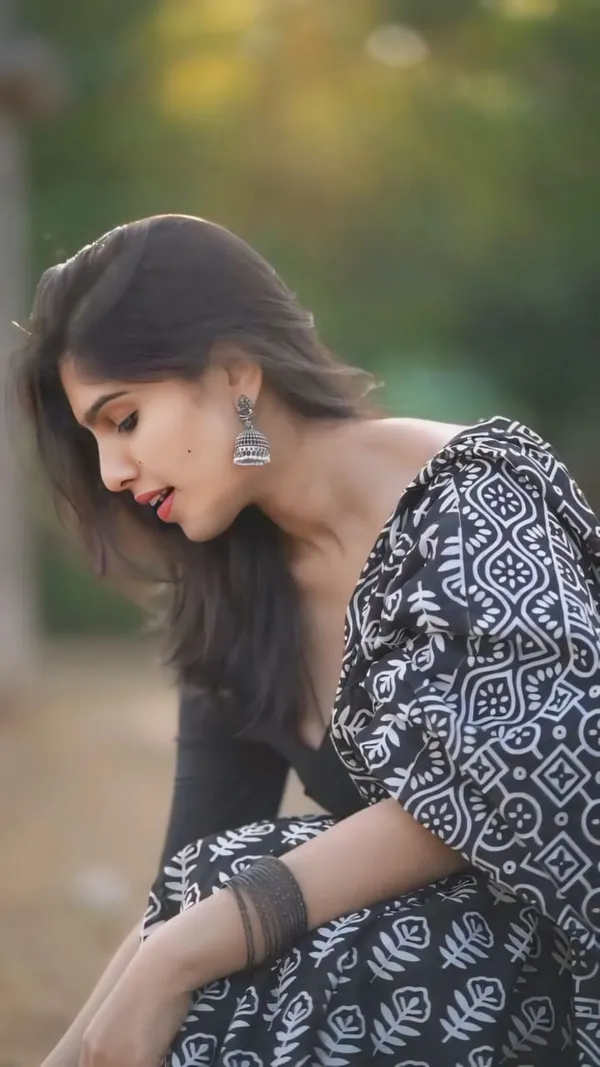 Black_Mulmul_Cotton_Block_Print_Saree