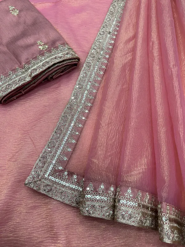 Peach_dual-tone_Crush_Silk_Embroidered_Saree