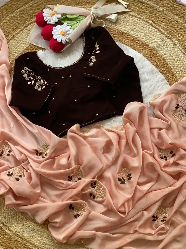 Light_Peach_Shaded_Katdana_and_Beads_Hand-Embroidered_Saree