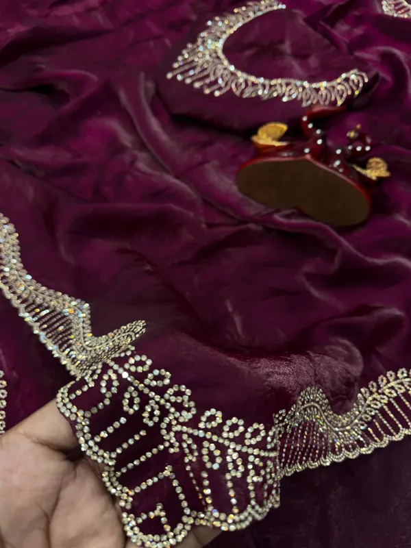 Wine_Shaded_Soft_Space_Silk_Designer_Saree