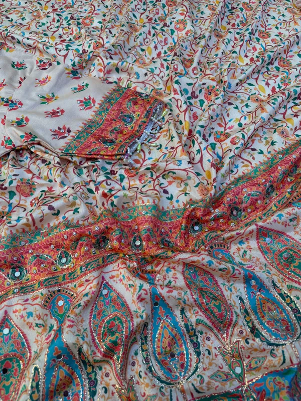 White_Chinon_Silk_Embroidered_Saree