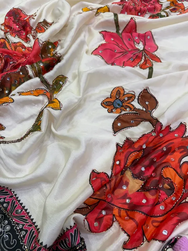 White_Chinon_Silk_Floral_Embroidered_Saree