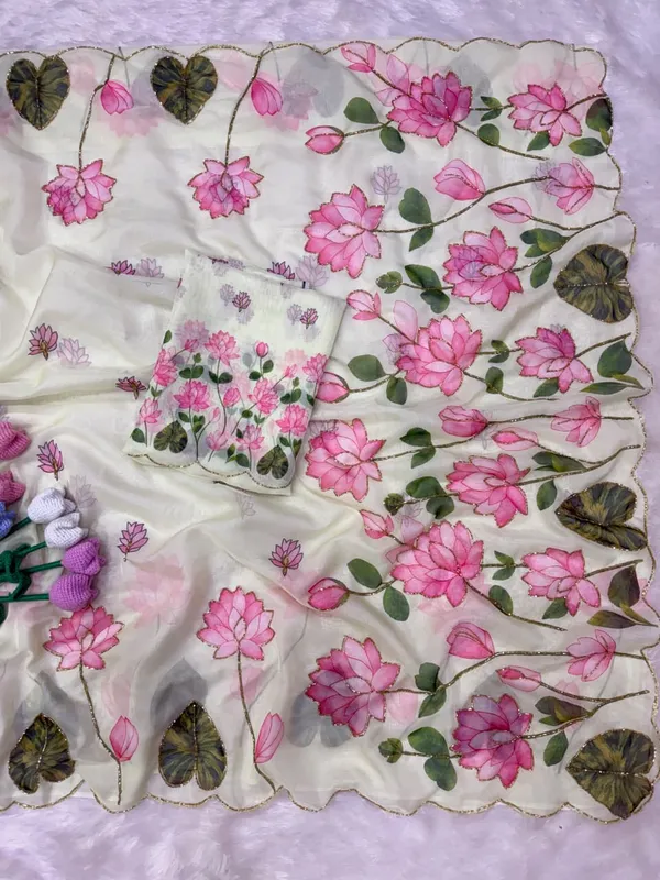 White_Floral_Embroidered_Saree