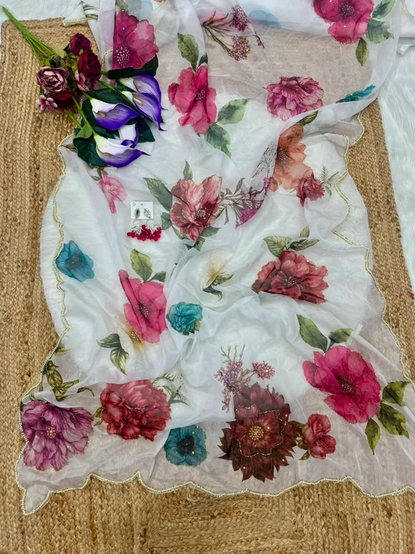 White_Floral_Embroidered_Saree