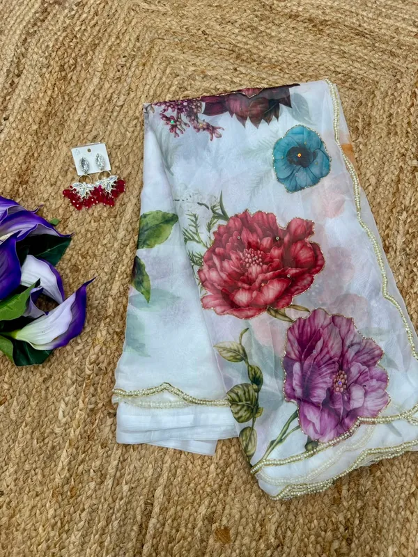 White_Floral_Embroidered_Saree