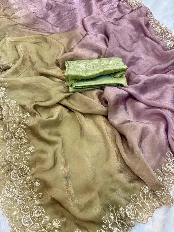 Green_Shaded_Space_Silk_Designer_Saree