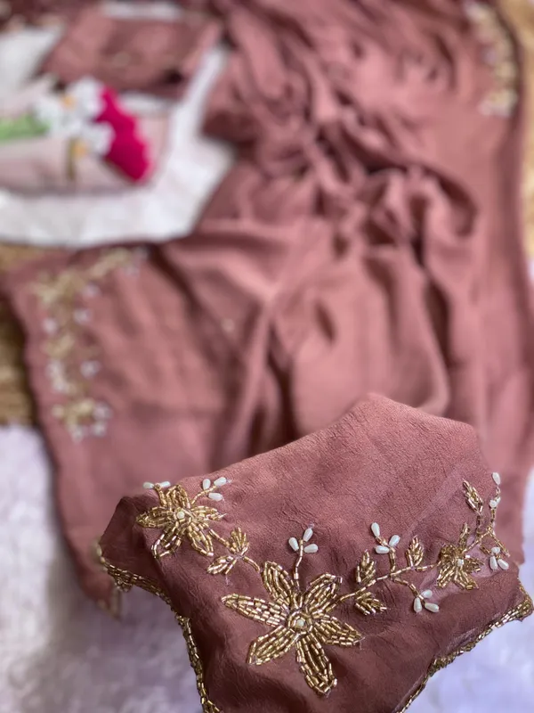 Onion_Pink_Chocolate_Silk_Handwork_Saree