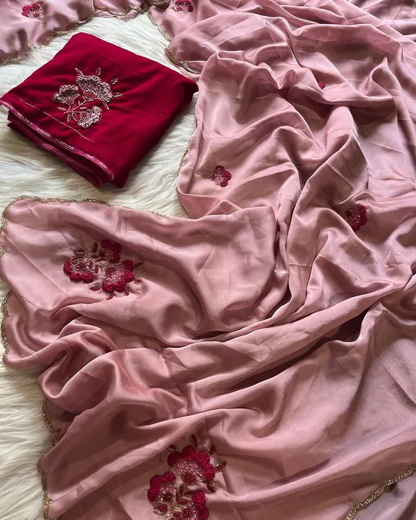 Pink_Shaded_Katdana_and_Beads_Hand-Embroidered_Saree