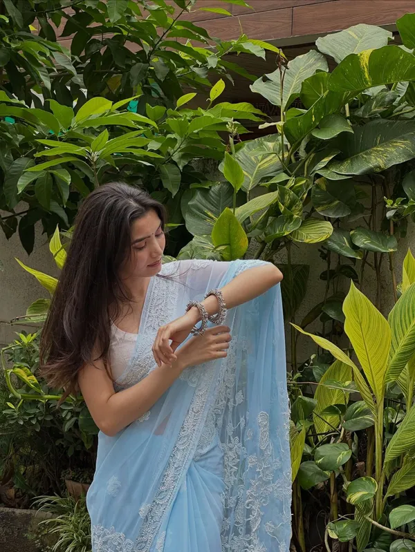 Sky-Blue_Georgette_Silk_Embroidered_Saree