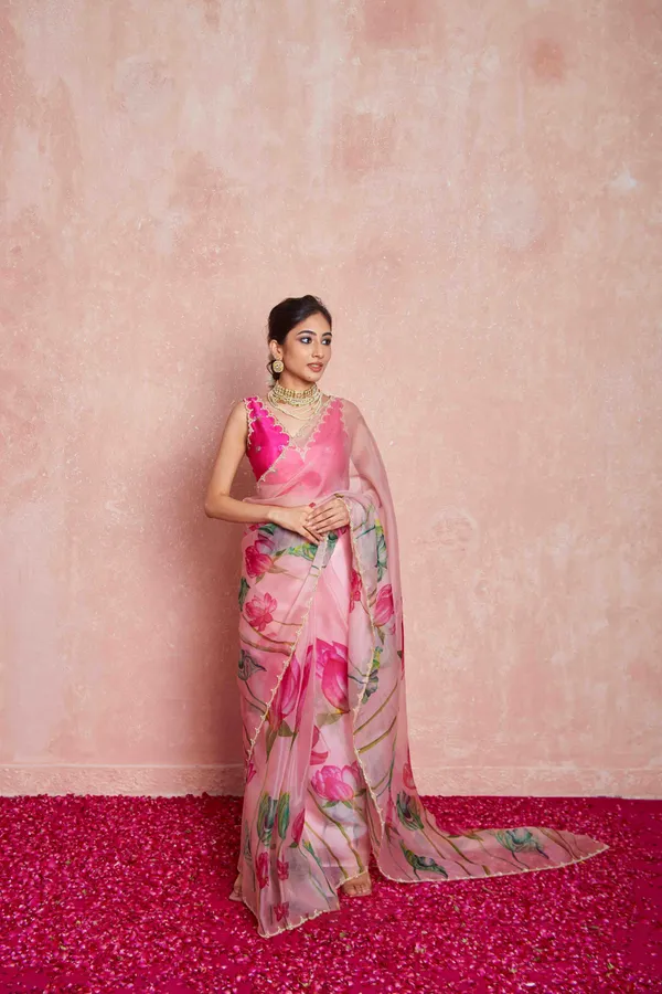 Pink_Organza_Motiwork_Embroidered_Saree