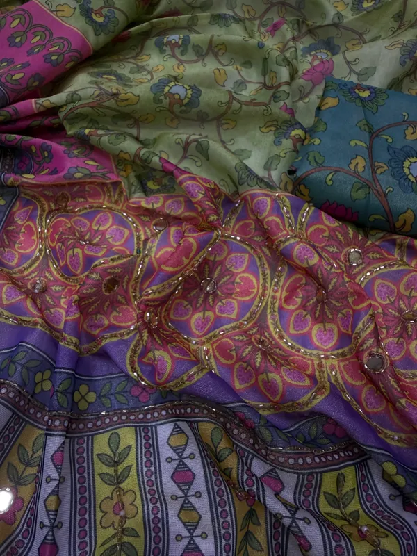 Green_Kalamkari_Print_Mirror_Embroidered_Saree