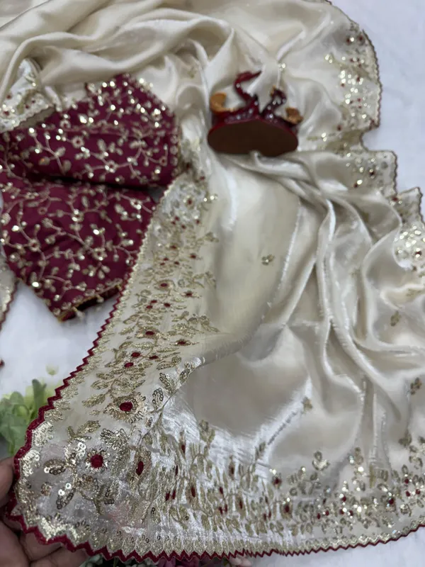 Cream_Space_Silk_Embroidered_Saree