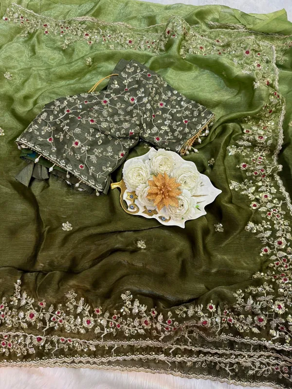 Green_Dual_Tone_Space_Silk_Embroidered_Saree