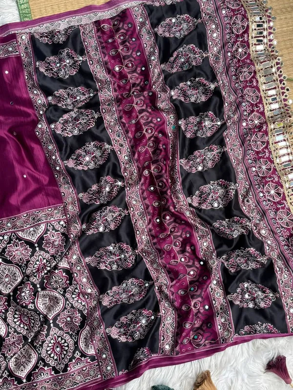Purple_Ajarakh_Print_Mirror_Work_Saree