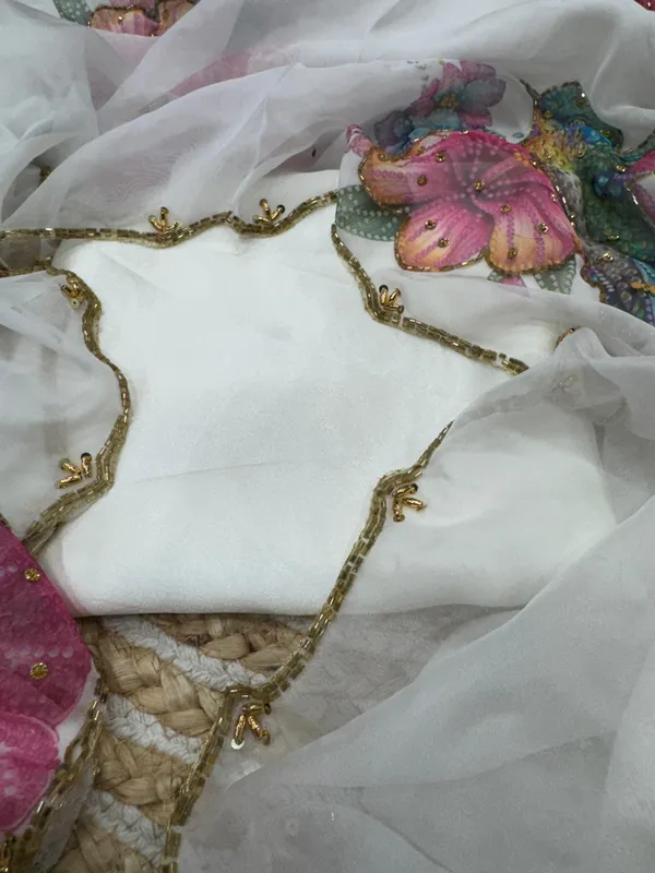 White_Sparrow_Hand-Embroidered_Saree