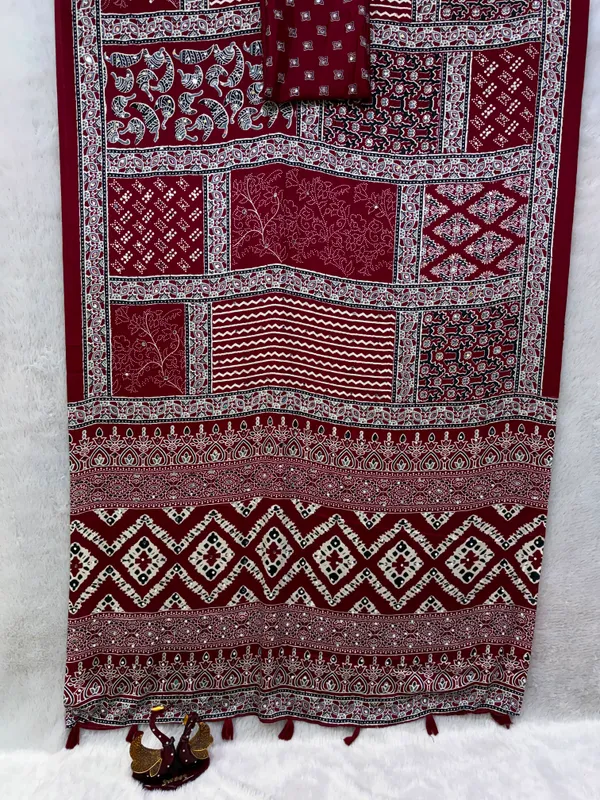 Maroon_Ajarakh_Print_Mirror_Embroidered_Saree