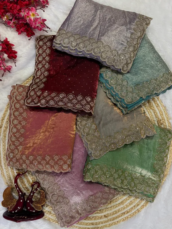 Maroon_Shaded_Space_Silk_Handwork_Designer_Saree